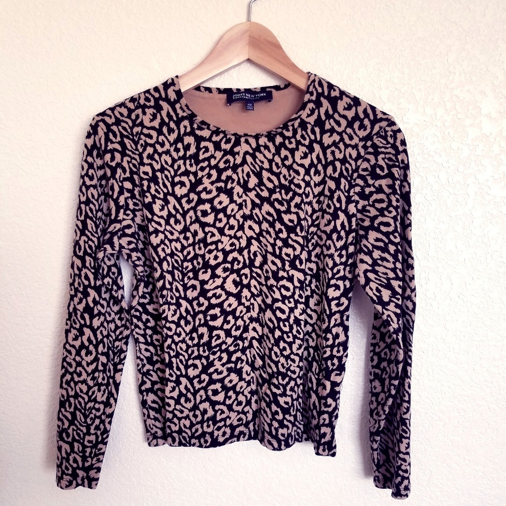 SALE! JONES NEW YORK Leopard Animal Print Top